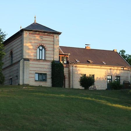 Historisches Gebaeude " Rentmeisteramt" Basedow Basedow  Zewnętrze zdjęcie