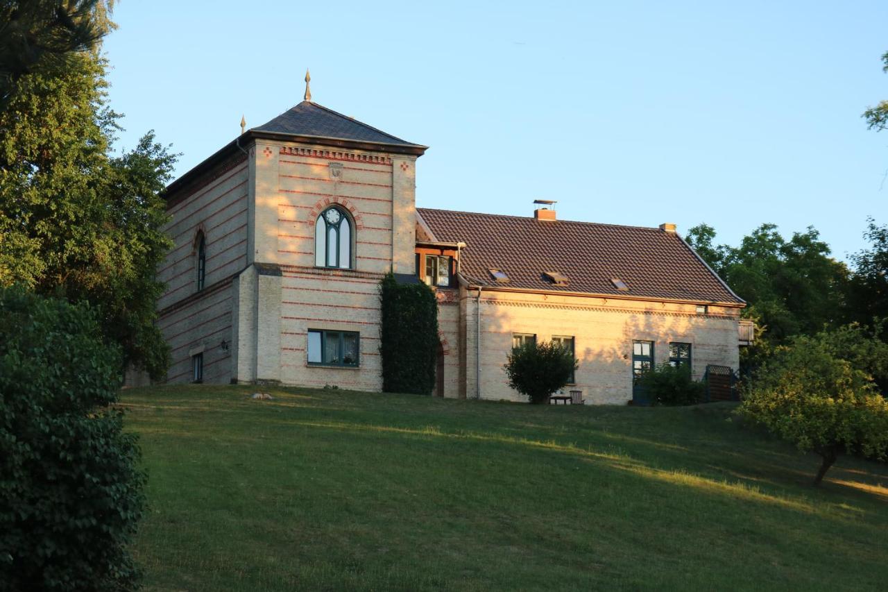Historisches Gebaeude " Rentmeisteramt" Basedow Basedow  Zewnętrze zdjęcie