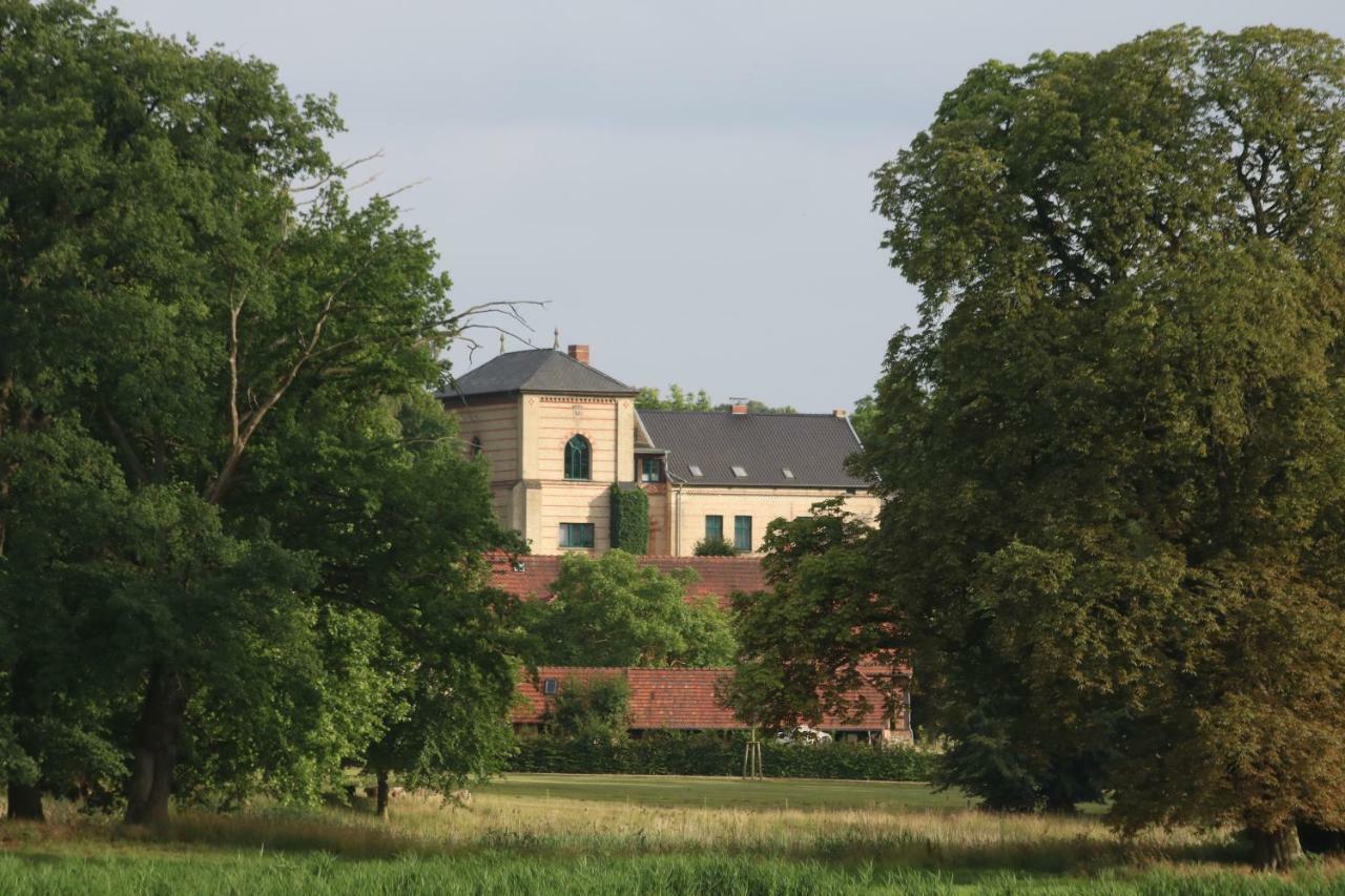 Historisches Gebaeude " Rentmeisteramt" Basedow Basedow  Zewnętrze zdjęcie